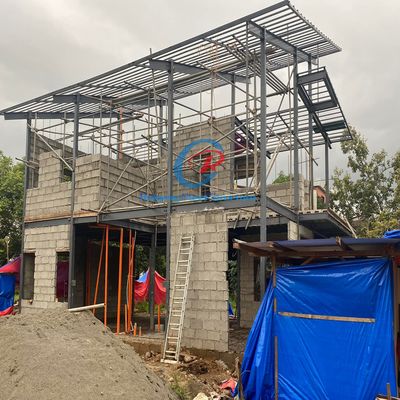 Energiezuinige metalen gebouwen op maat met geïsoleerde sandwichpanelen