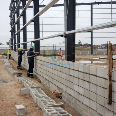 Voorgefabriceerde staalconstructies Werkplaats Gebouw Aardbevingsbestendige met ingenieurswerk