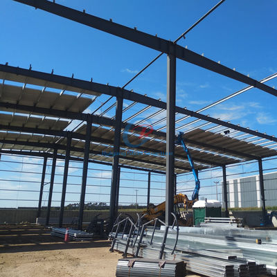 Verfde / gegalvaniseerde PEB staalconstructies, duurzame staalgebouwen