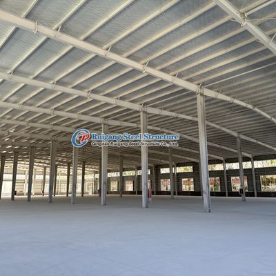 Gegalvaniseerd of geverfd oppervlak Op maat gemaakte staalconstructie