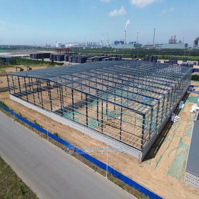 Custom Steel Structure Warehouse - gegalvaniseerd of geverfd, levensduur 50+ jaar