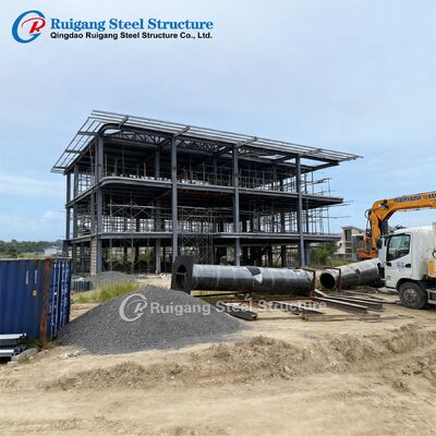 Windbelasting tot 300 km/u Meerlaagse Stalen Gebouw met Thermisch Verzinken en Staalsoorten Q355/Q235